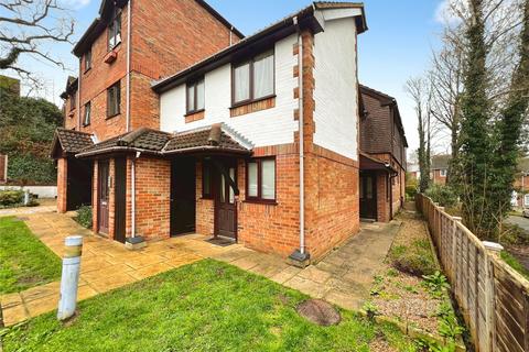 1 bedroom apartment for sale, St. Benedicts Close, Aldershot, Hampshire