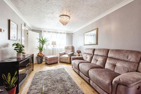 undefined, Nightingale Close, Stowmarket