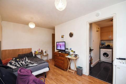 undefined, Darnay Rise, CHELMSFORD