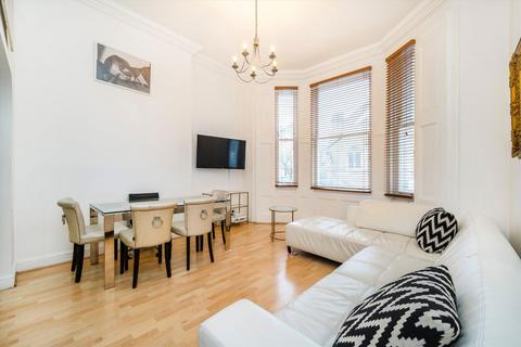 2 bedroom flat for sale, Castletown Road, London W14