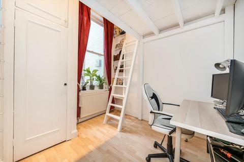 2 bedroom flat for sale, Castletown Road, London W14