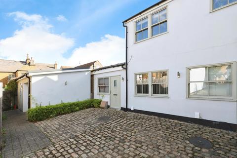 Nascot Street, Watford