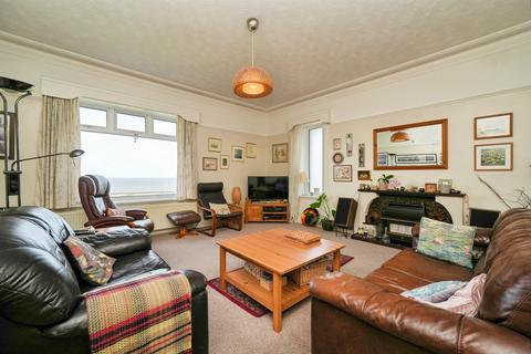 undefined, Warren Drive, Wallasey