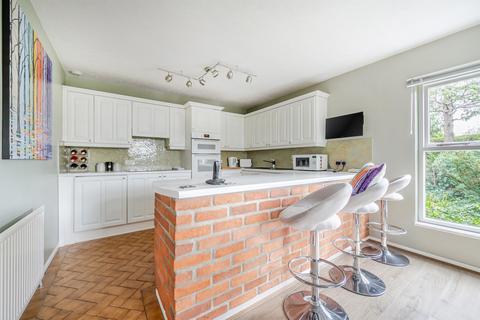 undefined, Lavender Hill, Enfield