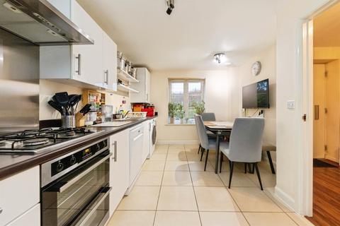 4 bedroom semi-detached house for sale, Ware Road, Hertford