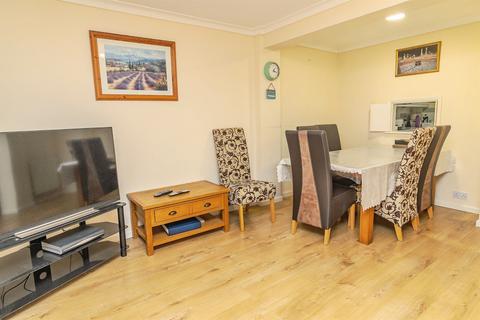 3 bedroom semi-detached house for sale, Martin Close, Neath Hill, Milton Keynes