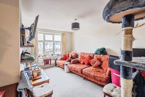 1 bedroom flat for sale, East Street, Seaford