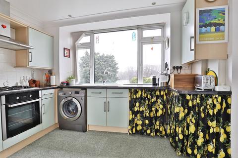2 bedroom flat for sale, Irving Road, Bournemouth