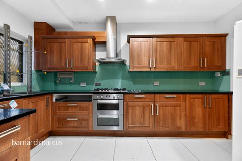 undefined, Lyndhurst Drive, New Malden