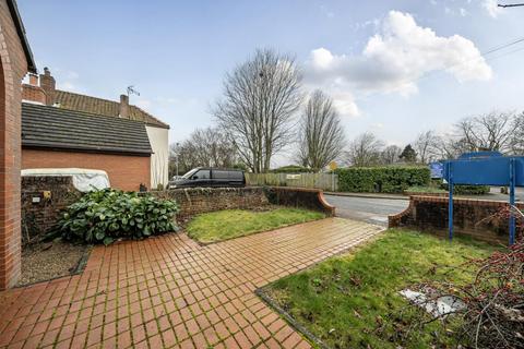 undefined, Main Street, Cliffe