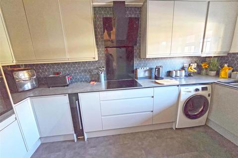 undefined, Embassy Close, Gillingham