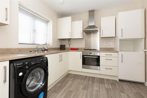 2 bedroom end of terrace house for sale, Herberts Meadow, Clifton, Shefford SG17 5FU