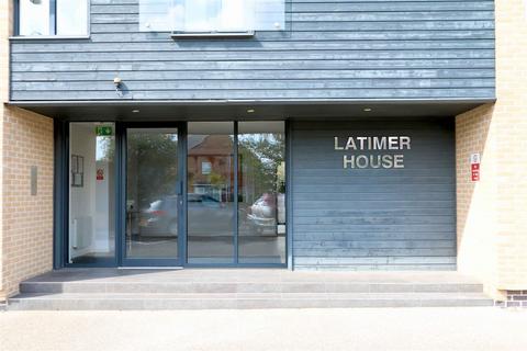 2 bedroom flat to rent, Angus Court, Thame