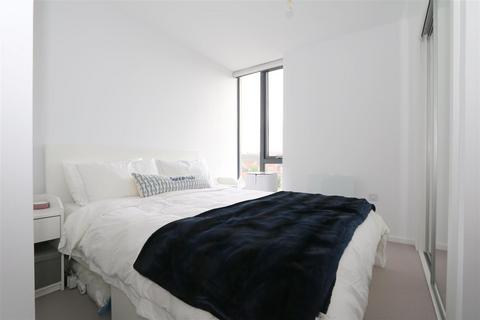 2 bedroom flat to rent, Angus Court, Thame