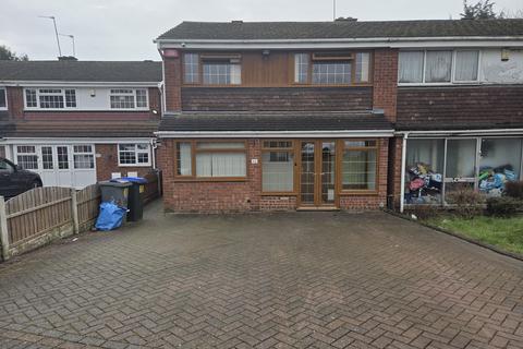 3 bedroom semi-detached house to rent, Woodfort Road, Birmingham B43