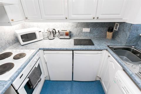 3 bedroom flat to rent, Whitehall Place, Aberdeen, AB25