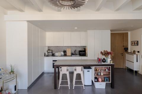 1 bedroom flat for sale, Television Centre, London