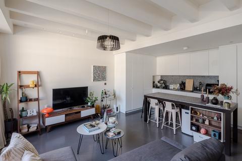 1 bedroom flat for sale, Television Centre, London