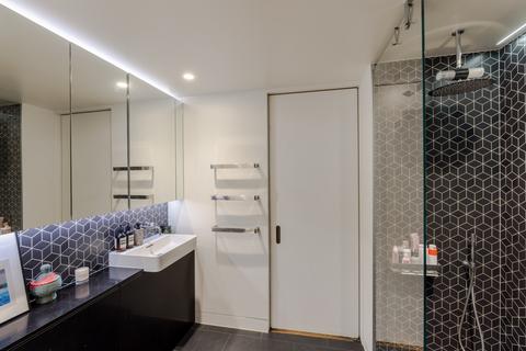 1 bedroom flat for sale, Television Centre, London