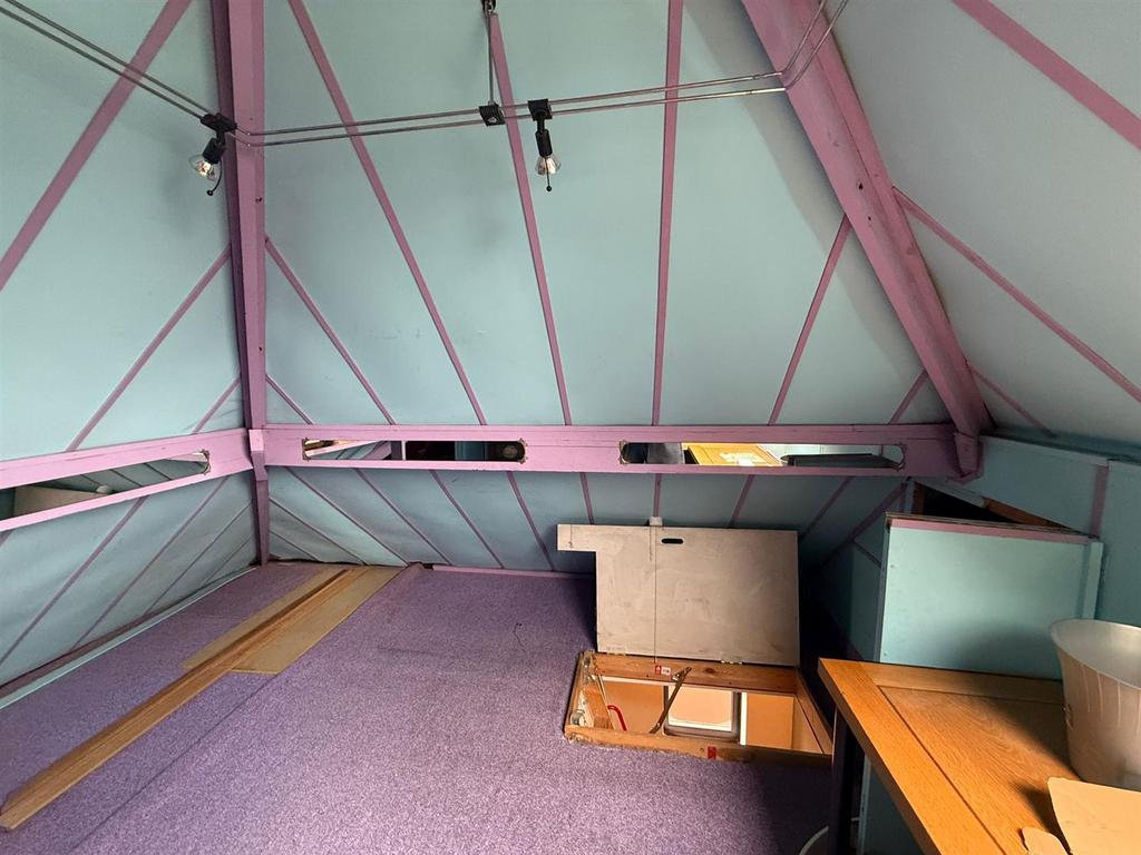 Attic room .jpeg