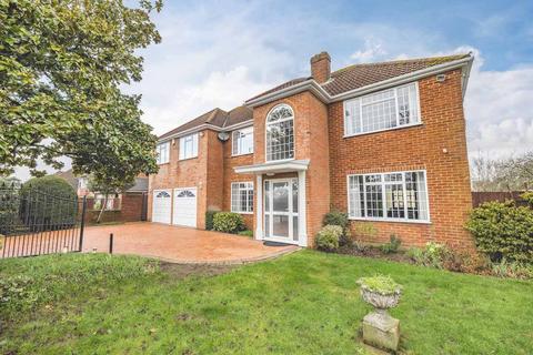 5 bedroom detached house for sale, Upton Court Road, Langley SL3