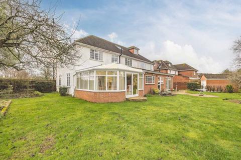 5 bedroom detached house for sale, Upton Court Road, Langley SL3