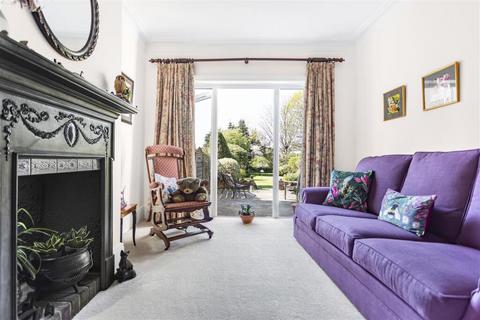 5 bedroom semi-detached house for sale, Stanwell Road, Ashford, TW15