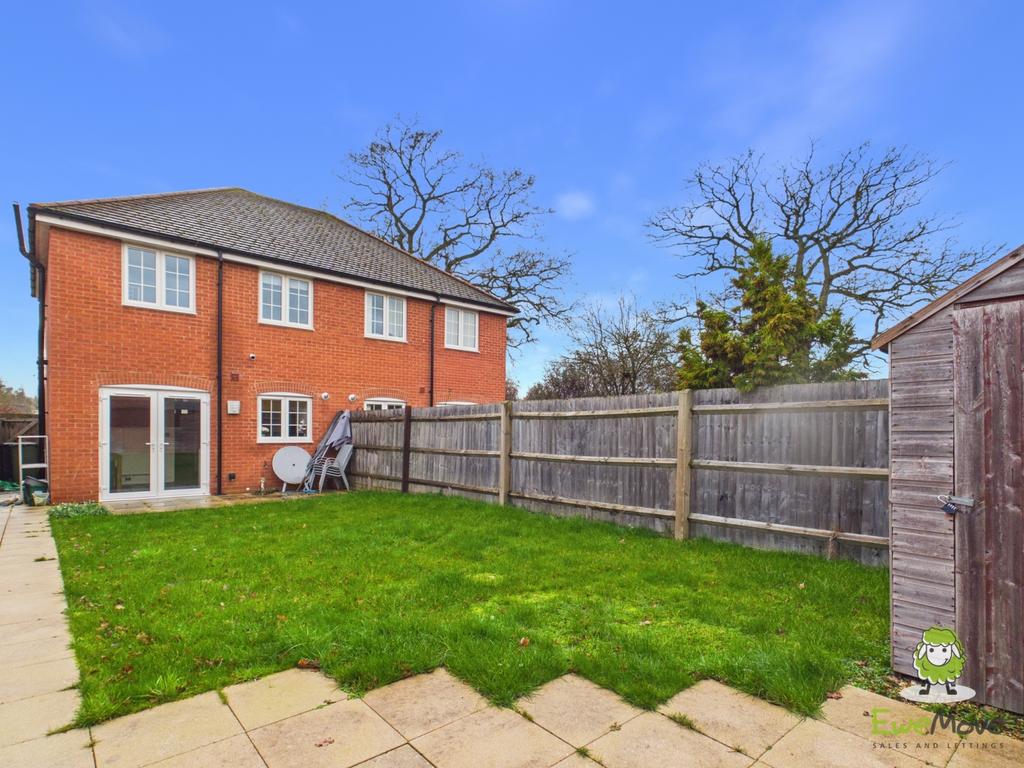 Ewe Move Estate Agents Basingstoke - Burlington Way