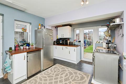 2 bedroom semi-detached house for sale, St. Wystans Road, Derby