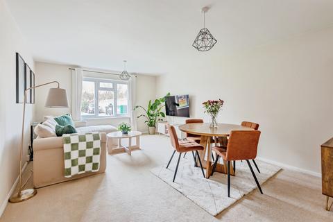 1 bedroom apartment for sale, Horley Road, Redhill