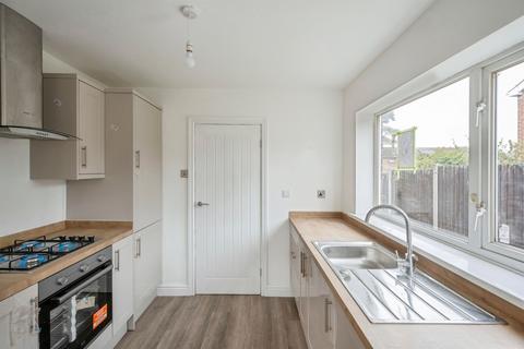 3 bedroom semi-detached house for sale, Plymouth Road, Scunthorpe