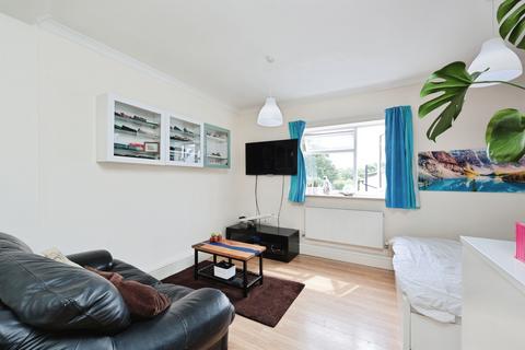 undefined, St. Albans Road, Watford