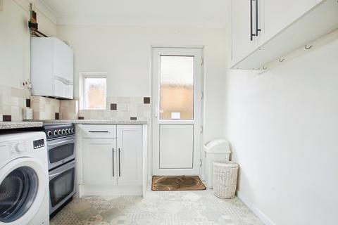 2 bedroom semi-detached bungalow for sale, Wingate Drive, Southampton, SO19