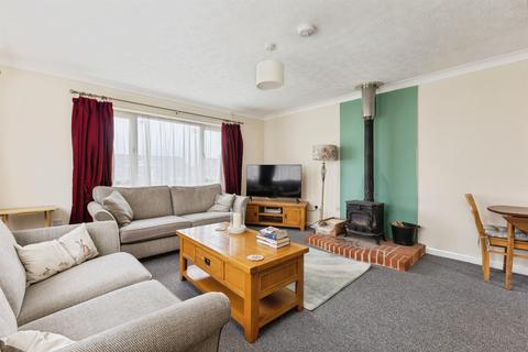 undefined, Larch Close, Attleborough