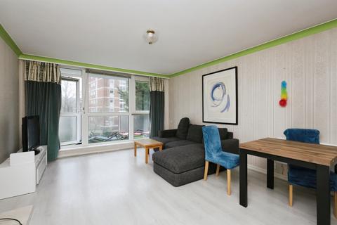 3 bedroom flat for sale, Upperton Road, Eastbourne