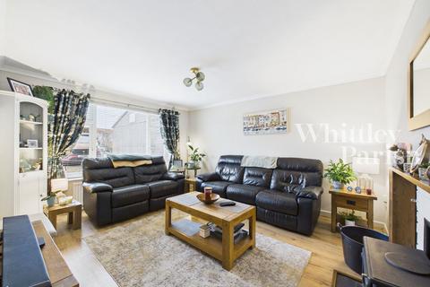 3 bedroom detached bungalow for sale, High Road, Roydon