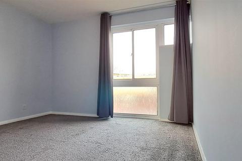 2 bedroom apartment to rent, Allison Road, Bristol