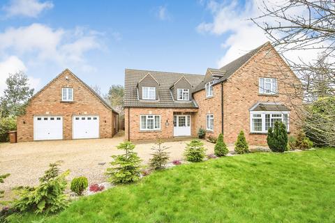 5 bedroom detached house for sale - Gull Road, Guyhirn, Wisbech