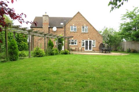 5 bedroom detached house for sale, Gull Road, Guyhirn, Wisbech