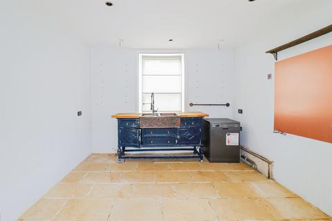 5 bedroom detached house for sale, Victoria Road, Diss
