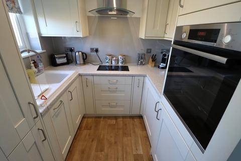 undefined, King Georges Close, Rayleigh, SS6