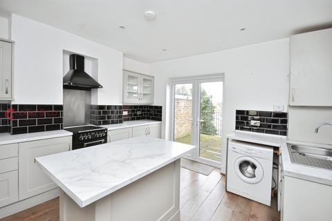 8 bedroom flat for sale, Arklow Square, Ramsgate