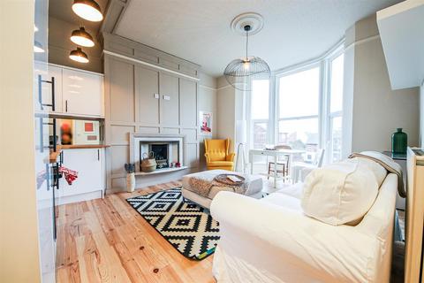 2 bedroom apartment for sale, 2 Arnside Road, Merseyside PR9
