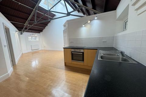 2 bedroom flat to rent, Viking House, Cliftonville, Margate, CT9