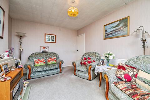 2 bedroom semi-detached bungalow for sale, Lutterworth Close, Worcester