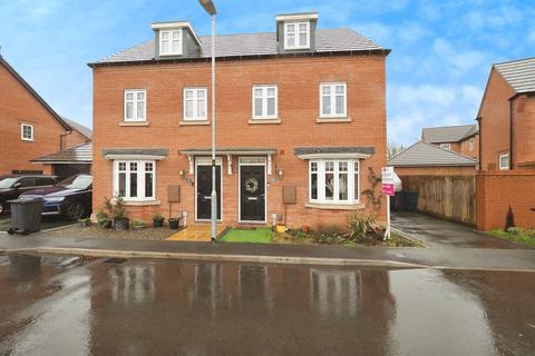 3 bedroom semi-detached house for sale, Brookes Crescent, Hugglescote, COALVILLE