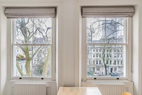 2 bedroom flat for sale, Cornwall Gardens, London, SW7