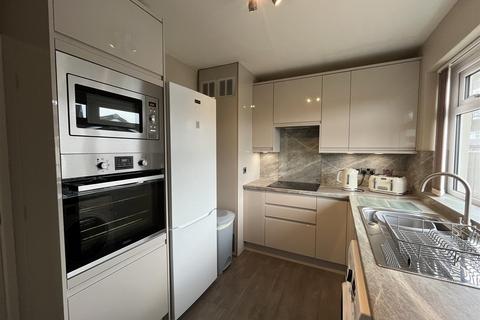 3 bedroom semi-detached bungalow for sale, Westfield Lane, Bradford BD12