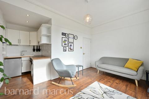 1 bedroom apartment for sale, Surbiton Hill Park, Surbiton
