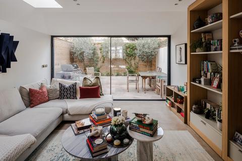 4 bedroom terraced house for sale, St Dunstan's Road, London W6